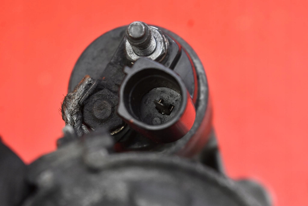 Купити Стартер 1005831442 audi a4 b7 2.0 tdi 140 km 04-08