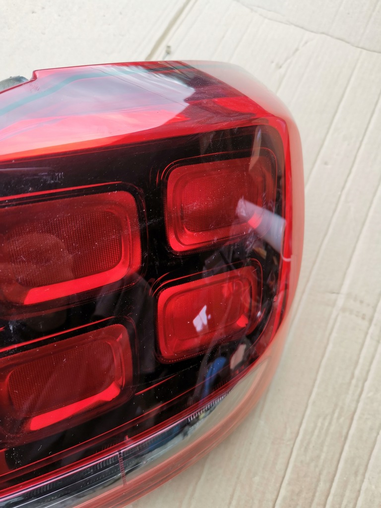 фото №3, Dacia sandero ii lift лампа led задняя задняя правая