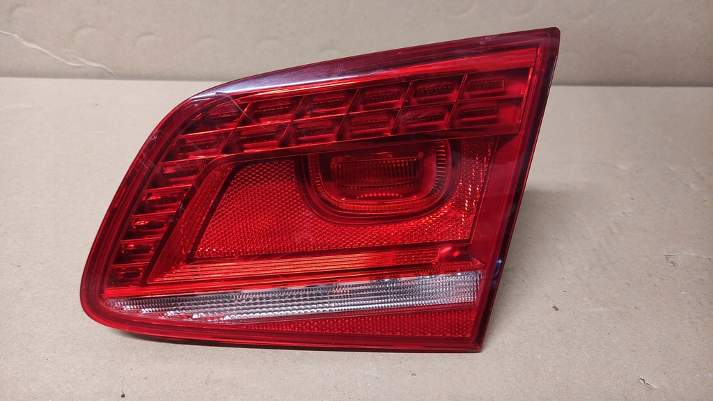 фото №1, Vw passat b7 лампа правий задня 3ae945308d