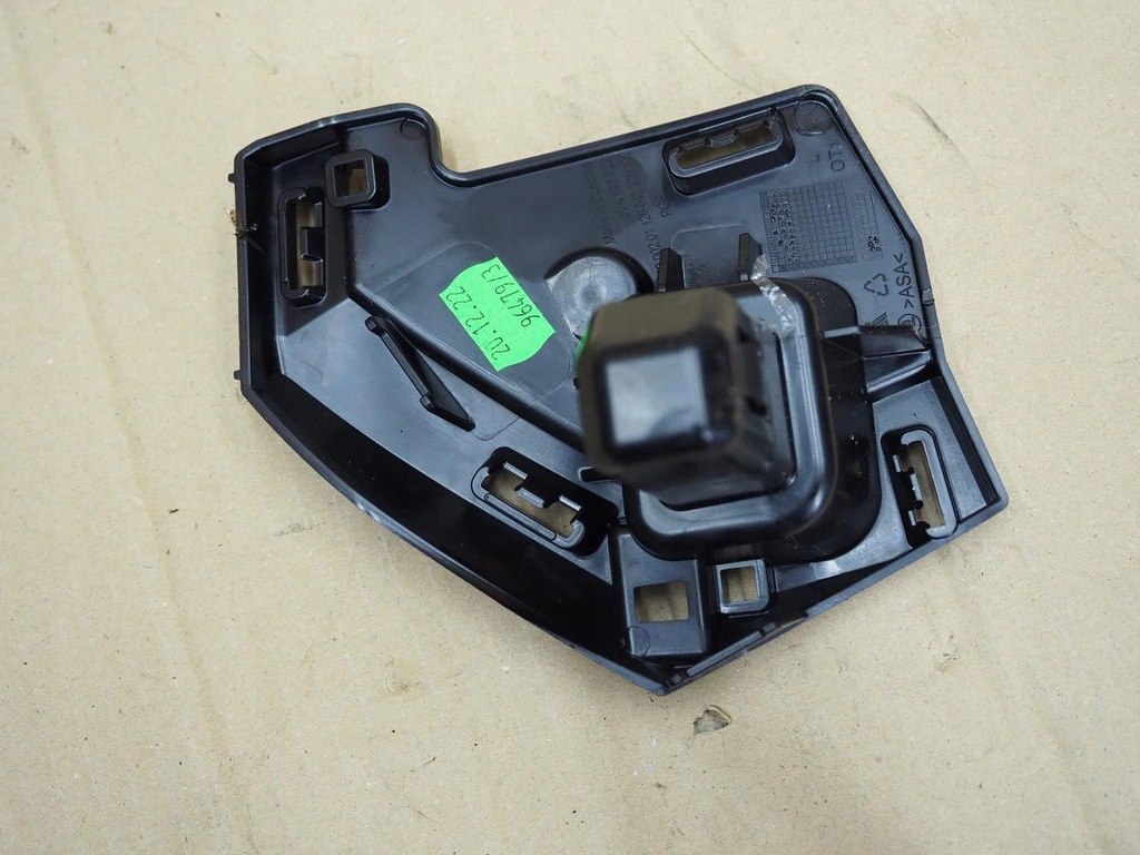 фото №12, Опора решётка 6va807723 skoda fabia iv