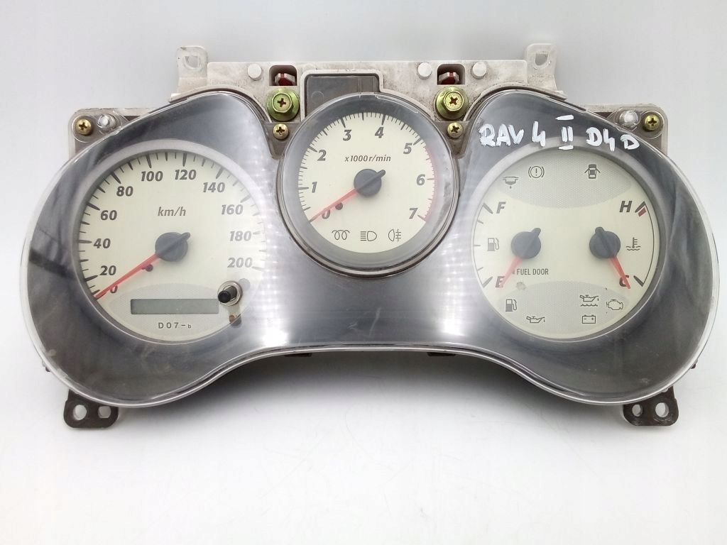 фото №1, Toyota rav4 ii 2 d4d счетчик приборы