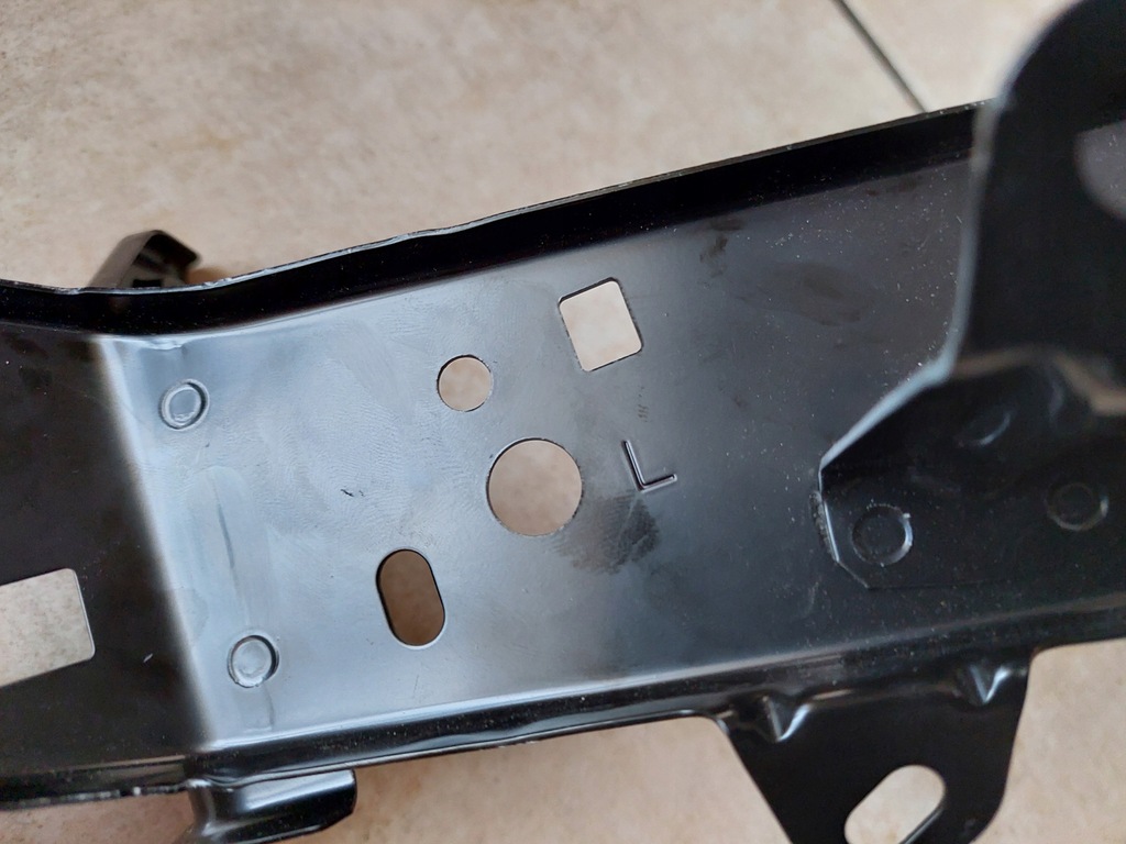 фото №5, Кронштейн - кронштейн крыла - mazda 3 iii 14-18