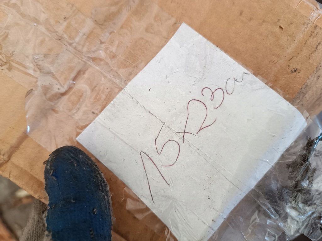 фото №12, Интеркулер радиатор воздуха mitsubishi carisma 96- 1.9 дизель mr187657