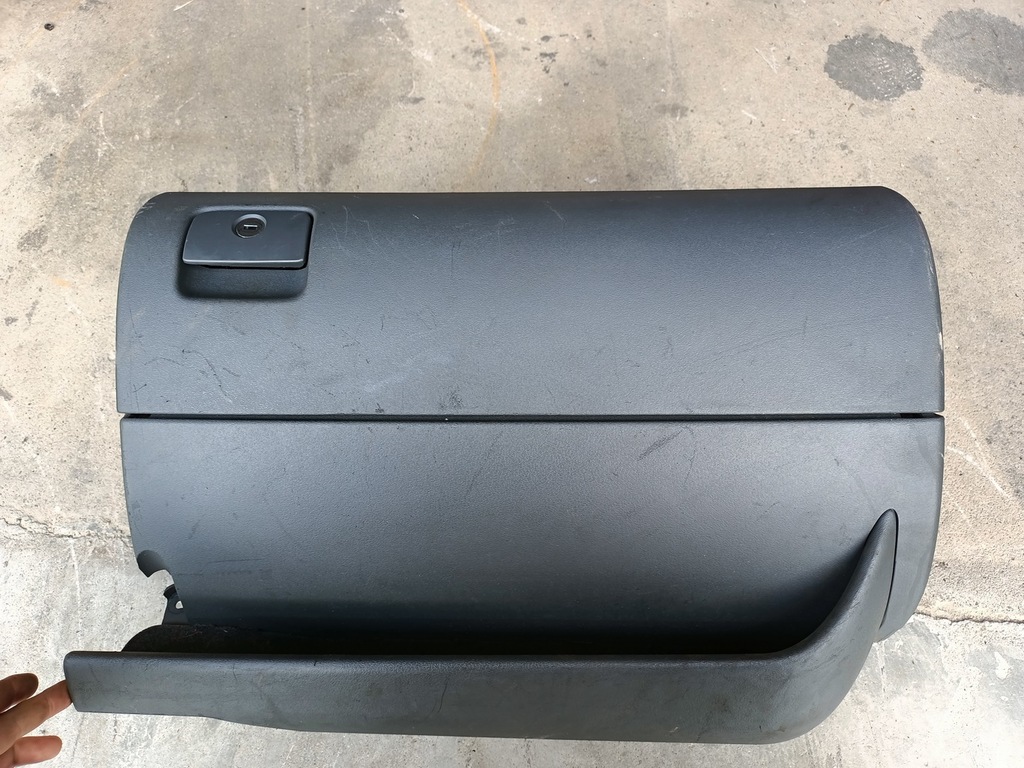 фото №1, Бардачок пасажира audi a3 8l 96-03