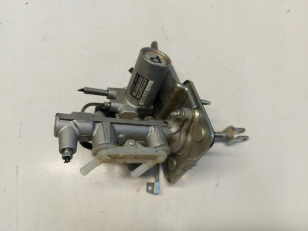 Купить Lexus rx450h iv усилитель тормозов насос тормозная 138110-10610