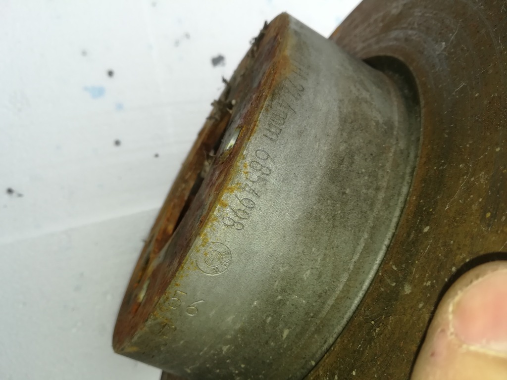 фото №5, Супорти гальмівні диски гальмівні колодки перед bmw 1 i coupe e82 125i