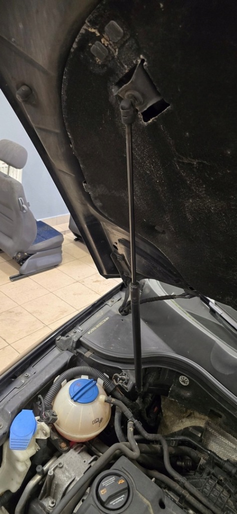 Привод капот vw passat b6 tdi 3c0823359 Киев