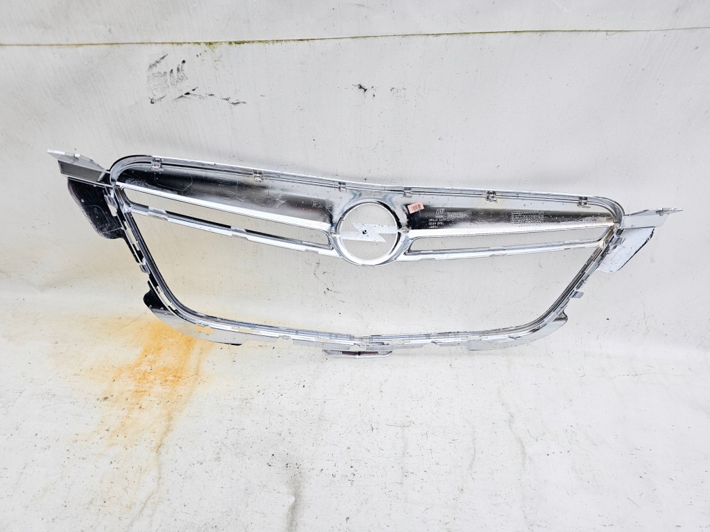 Решётка радиатора решётка  хром opel mokka 12-16 перед 95420355 оригинал Оригинал