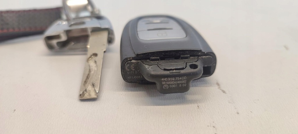 фото №8, Audi a7 4g ключ pilot 4h0959754dd