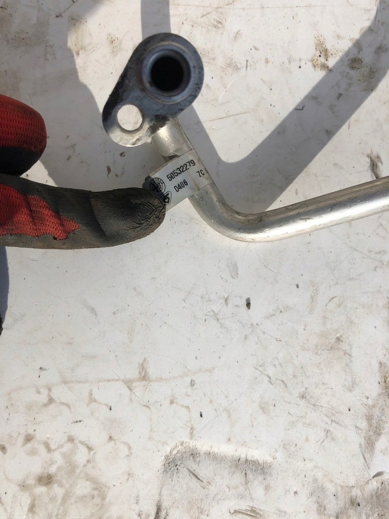 фото №3, Giulia 2.0b шланг труба wąż кондиціонер кондиціонера