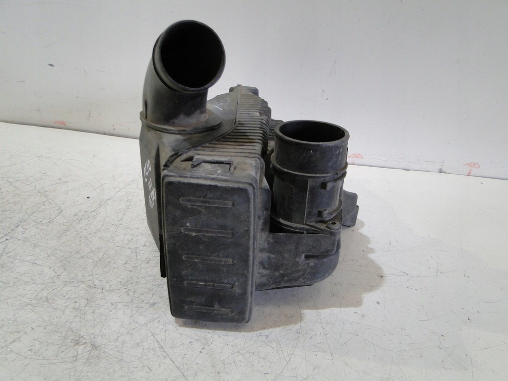 фото №7, Renault clio iii 1.5dci корпус фильтра воздуха