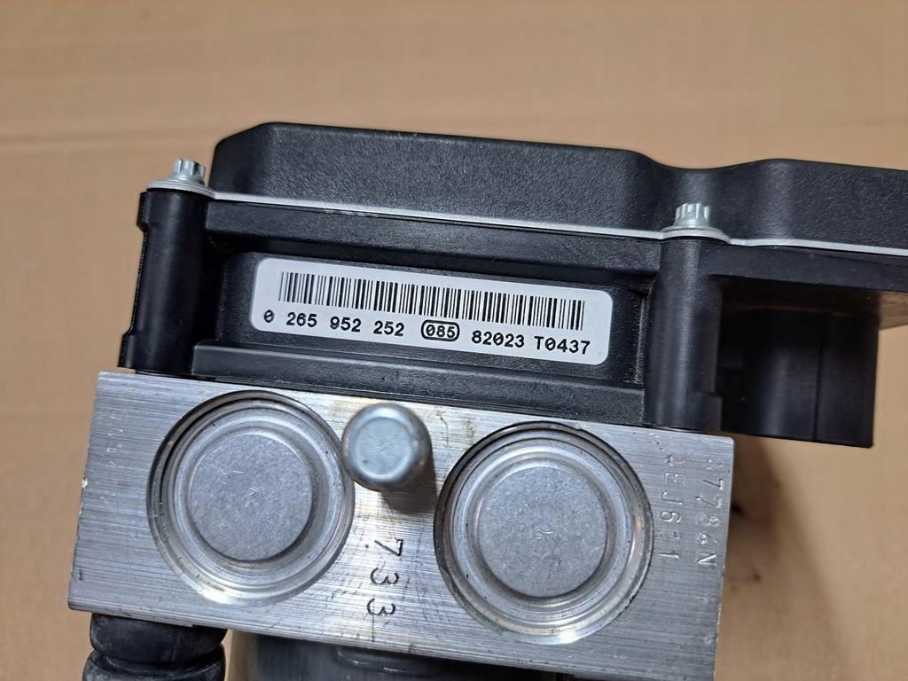 фото №3, Насос abs alfa romeo mito 0265952252 ar955