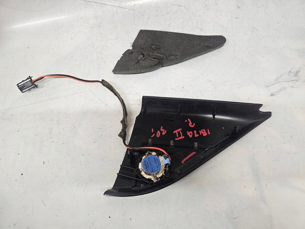 фото №8, Seat ibiza ii треугольник защита зеркало динамик правый 6k0837974 6k0035411d