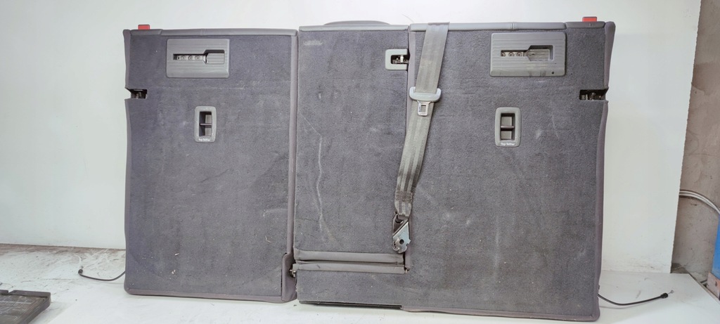 фото №12, Заднее сиденье спинка задняя кожа материал audi a4 b9