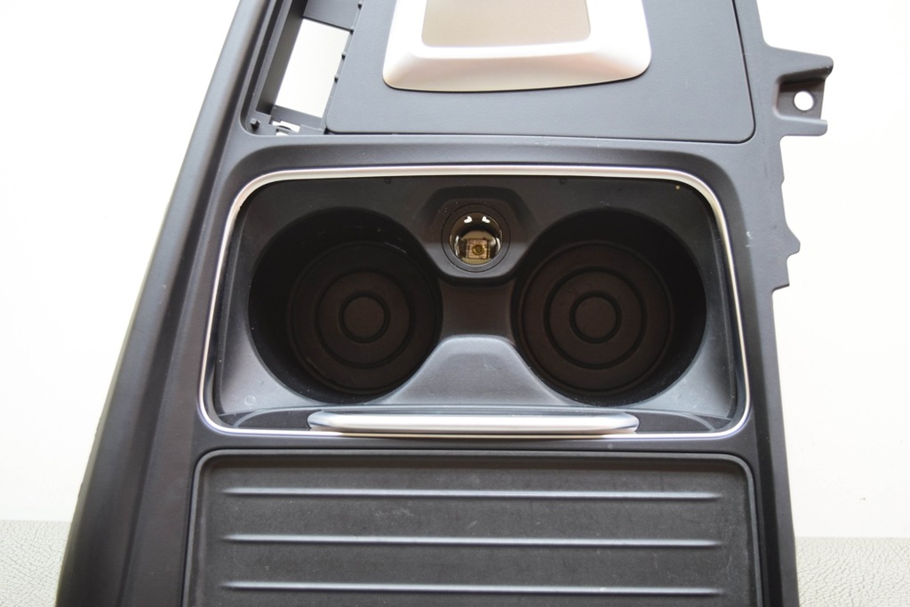 фото №12, Рамка средняя приборная панель bmw 4 coupe f32, f82 9234132 2.0l дизель 120kw