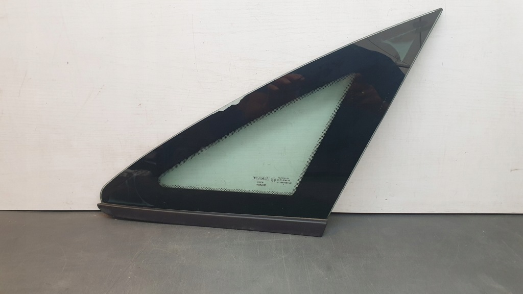 фото №1, Скло кузовна правий задня fiat linea