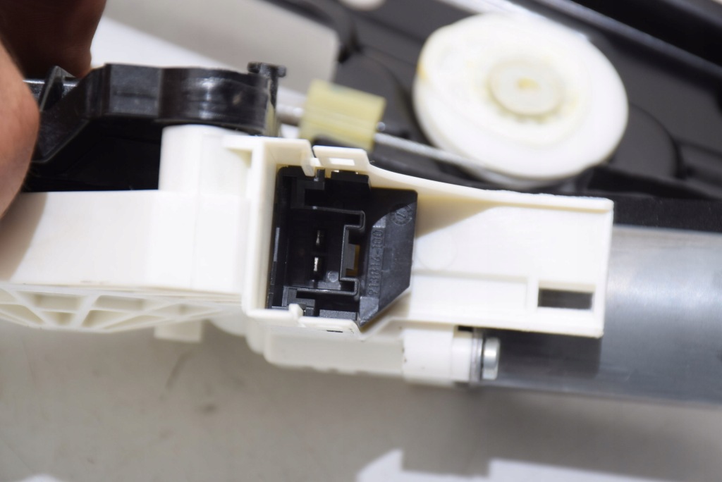 фото №9, Audi a5 8t sportback подъемник стекло правый задняя