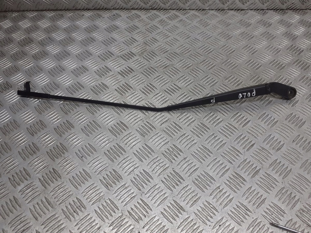 фото №1, Рычаг дворники правый перед vw polo iv 9n