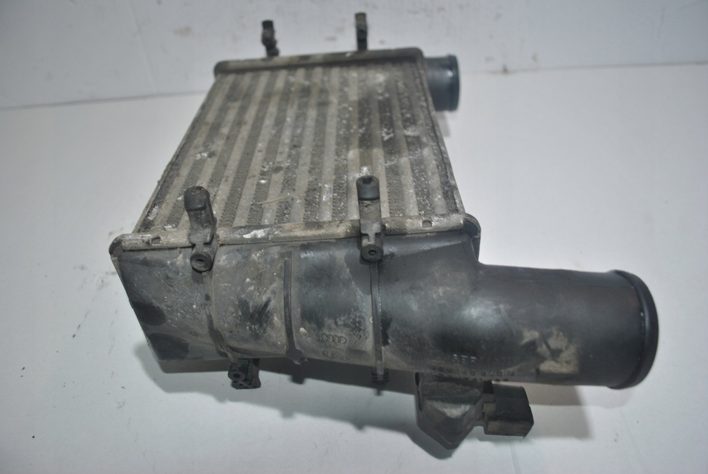 фото №6, Радіатор інтеркулер audi a6 c5 058145805b