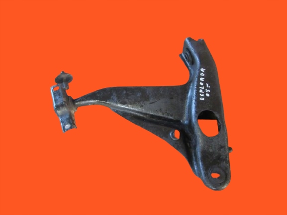 фото №1, Ford explorer iii 2005 рычаг нижний правый перед