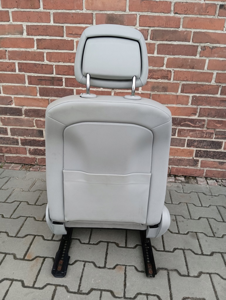 фото №6, Сиденье правый перед кожа mercedes w204 sedan lift