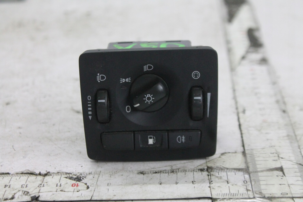 фото №1, Переключатель света 30739298 s40 ii v50 04-12