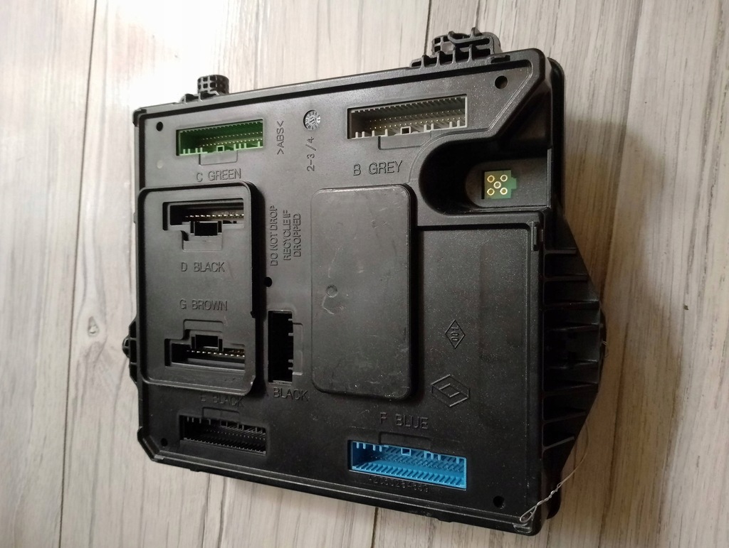 фото №1, Модуль bcm 284b14576r renault scenic iii 1.6d