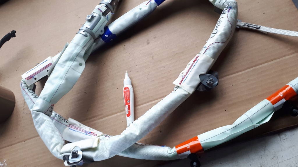 фото №9, A4 b9 8w шторка безпеки подушка безпеки ліва sedan 8w5880741g