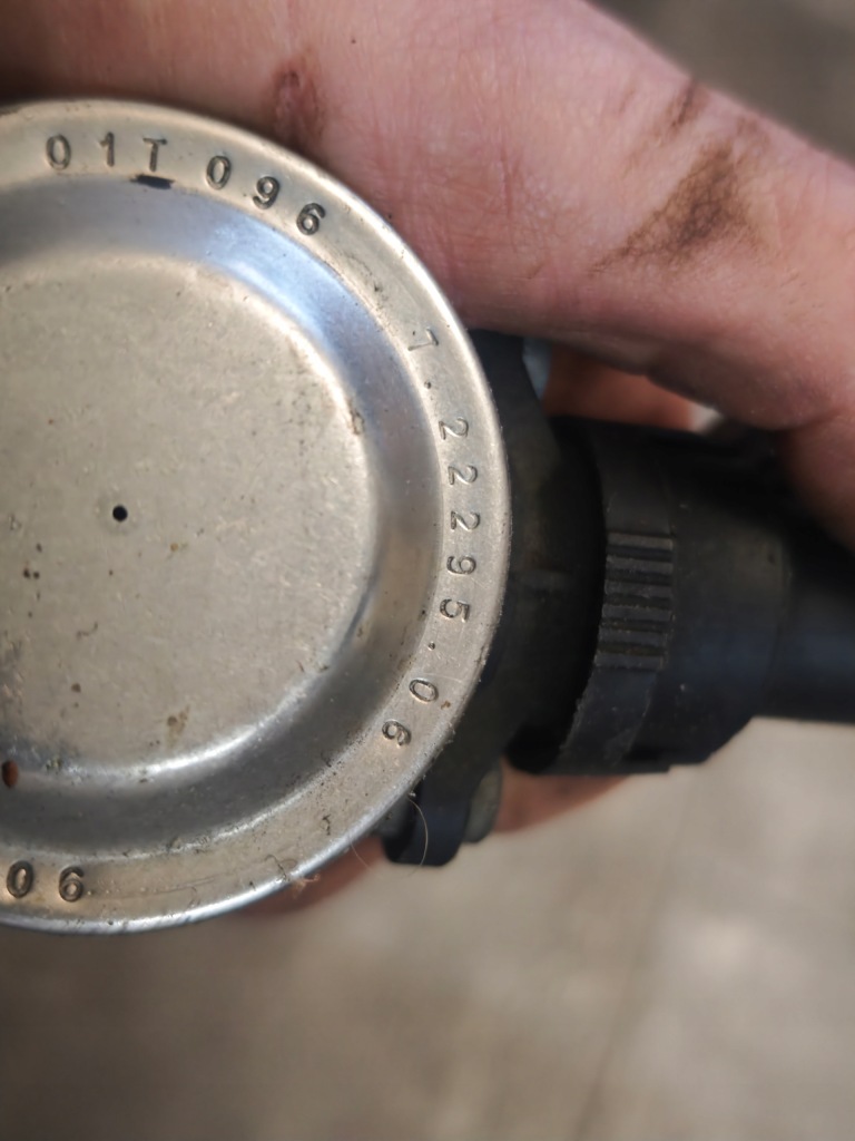 фото №6, 7.22295.39.0 pierburg клапан воздуха вторичного bmw 7 5 оригинальный номер bmw 11721427078