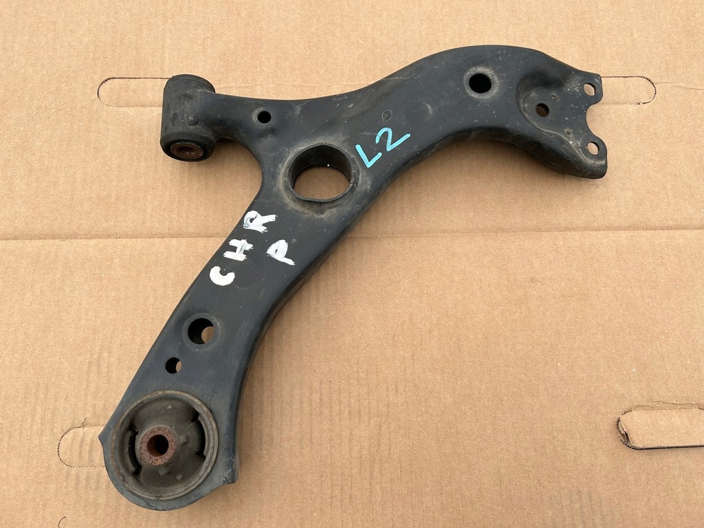 фото №1, Toyota c-hr важіль правий перед