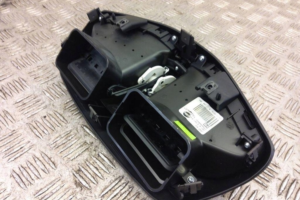 фото №9, Впуск повітря консолі jeep renegade off-road bu 07355999620 1.37l