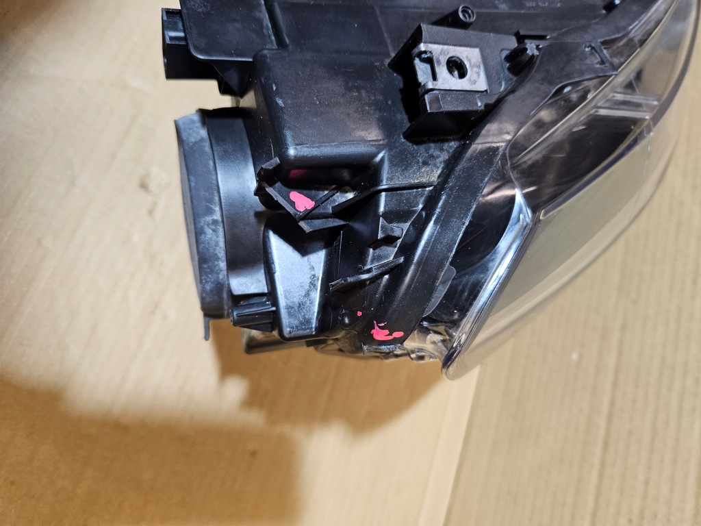 фото №12, Peugeot rifter лампа левая правая линза led 9816827280 9816827180