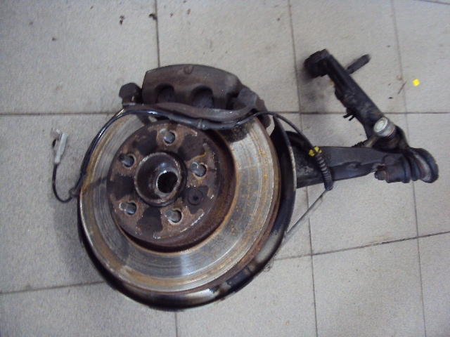 фото №2, Поворотный кулак правый перед range rover sport l320 05-