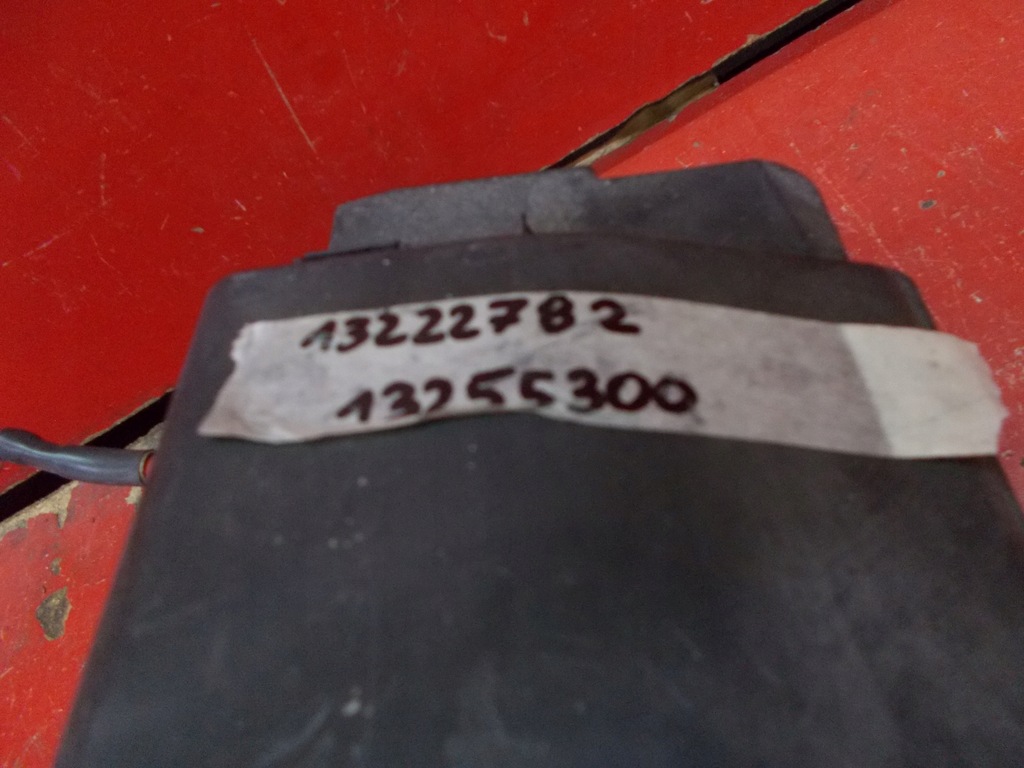 фото №5, Opel insignia a 08-17 13222782 коробка предохранителей