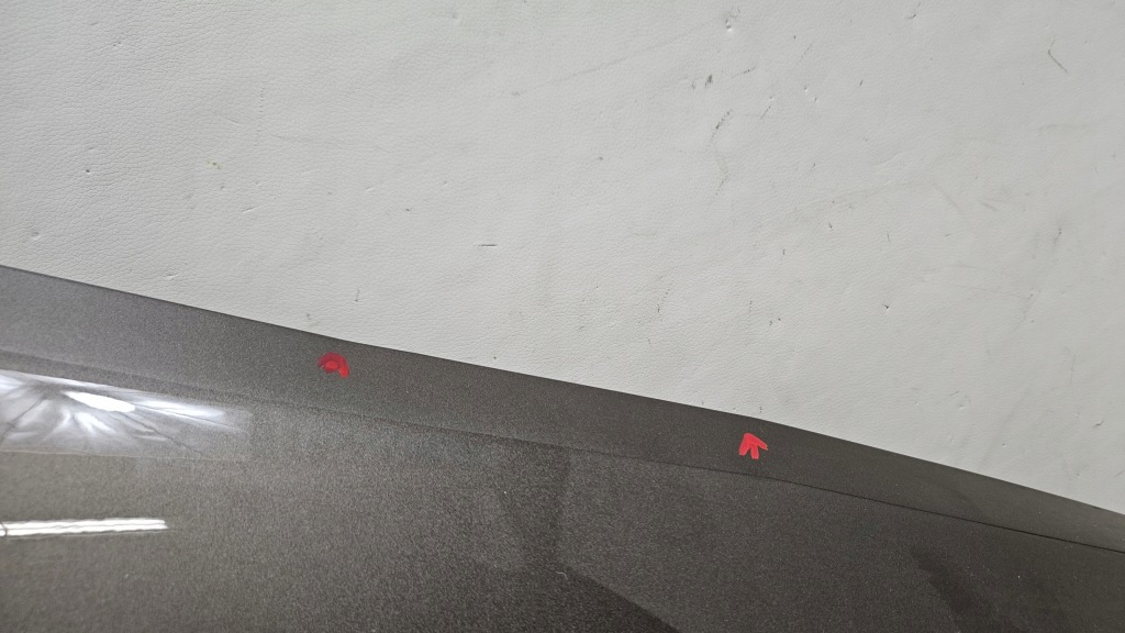 Крила правий перед передній tesla model x оригінал Зі Шроту