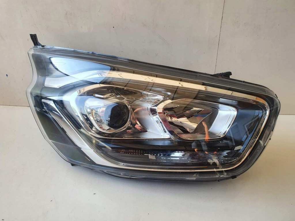 фото №1, Ford transit custom lift лампа led jk21-13w029-dj