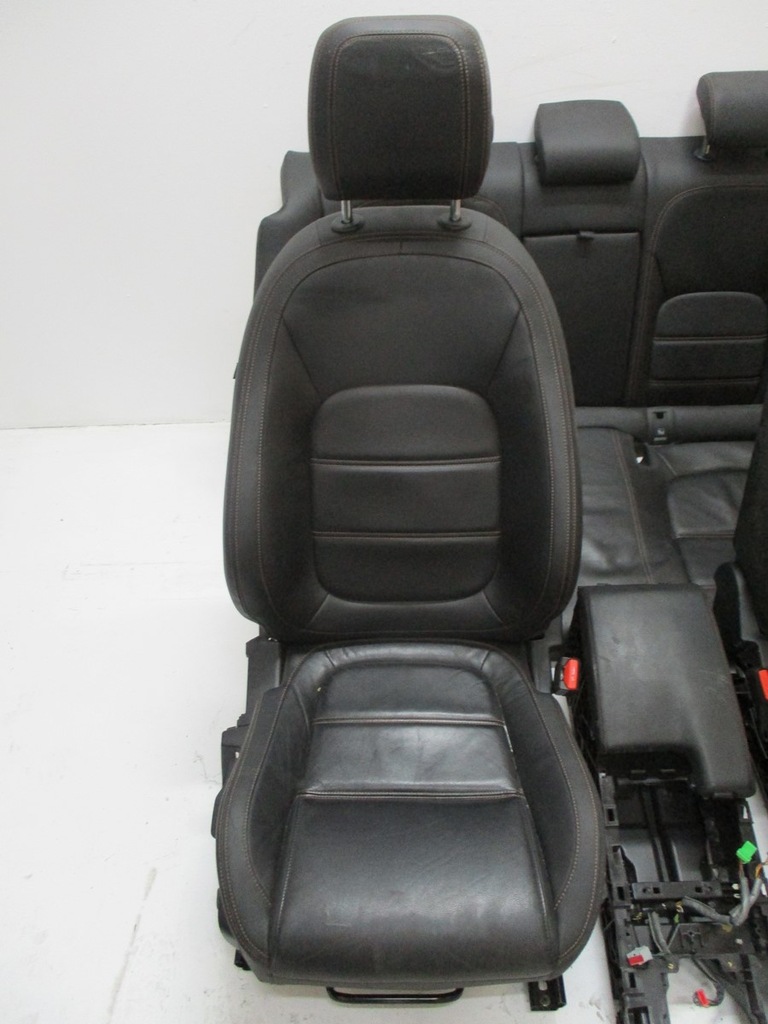 фото №6, Сиденья обивка кожа jaguar xe 16r sedan