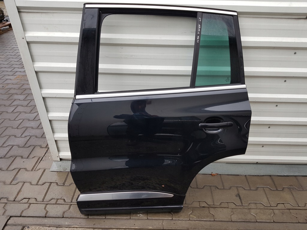 фото №1, Vw tiguan i 5n 06-15r r-line дверь левая задняя lc9x