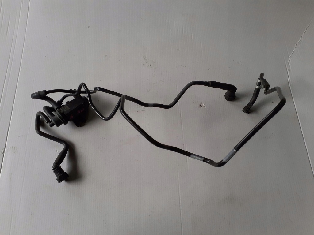 фото №1, Клапан провода вакуумa fiesta mk8 puma mk2 10