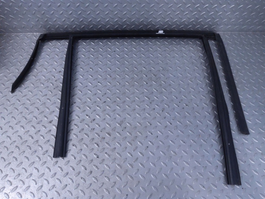 фото №7, Молдинг стекло задний левая сторона bmw x6 g06 7437808