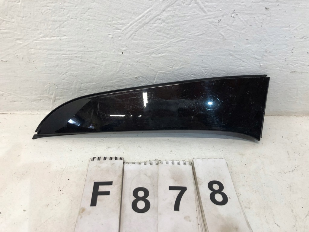 фото №1, Mercedes w205 молдинг декоративная левый задняя