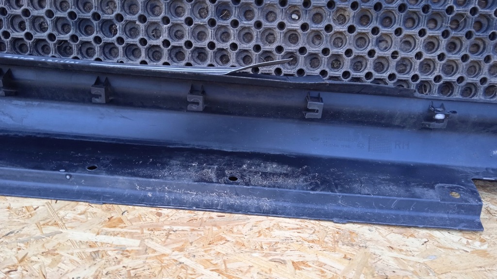 фото №9, Mini one r56 молдинг порог правая