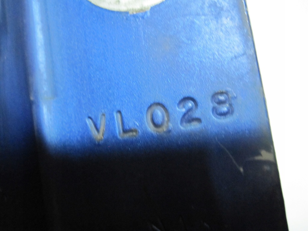 фото №7, Dodge nitro 08r петля капот левый