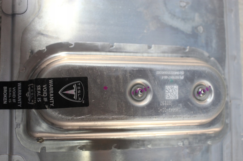 Модуль акумулятор tesla model iii 3 1135558-05-a 1093219-10-g Недорого