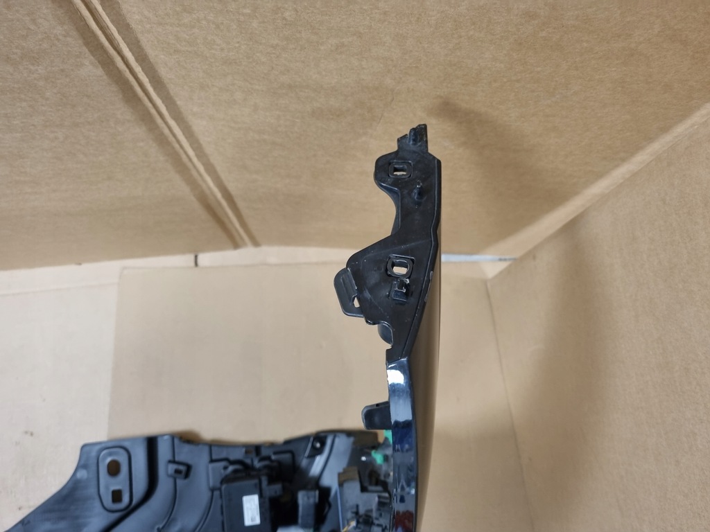 фото №10, Polestar 2 бампер перед передній kompletny камера радари 6x pdc