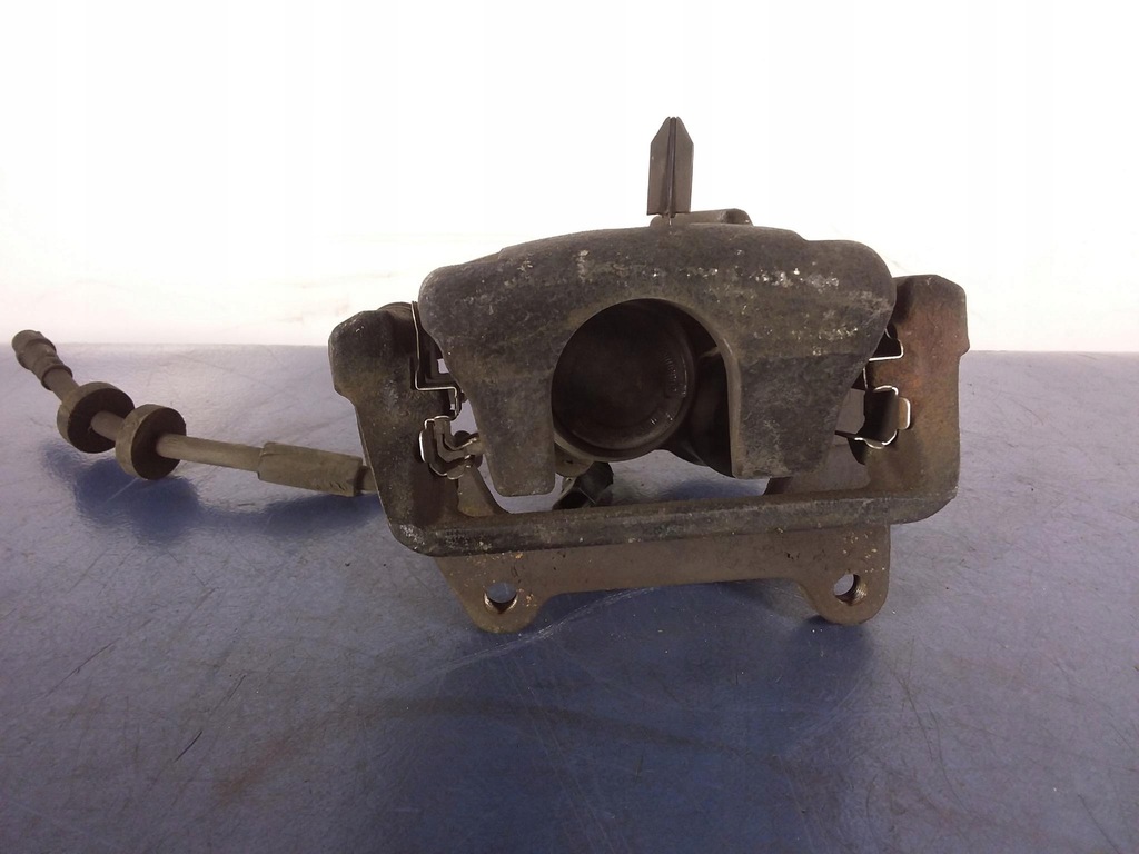 фото №5, Audi a8 d4 супорт скоба задня лівий електричний