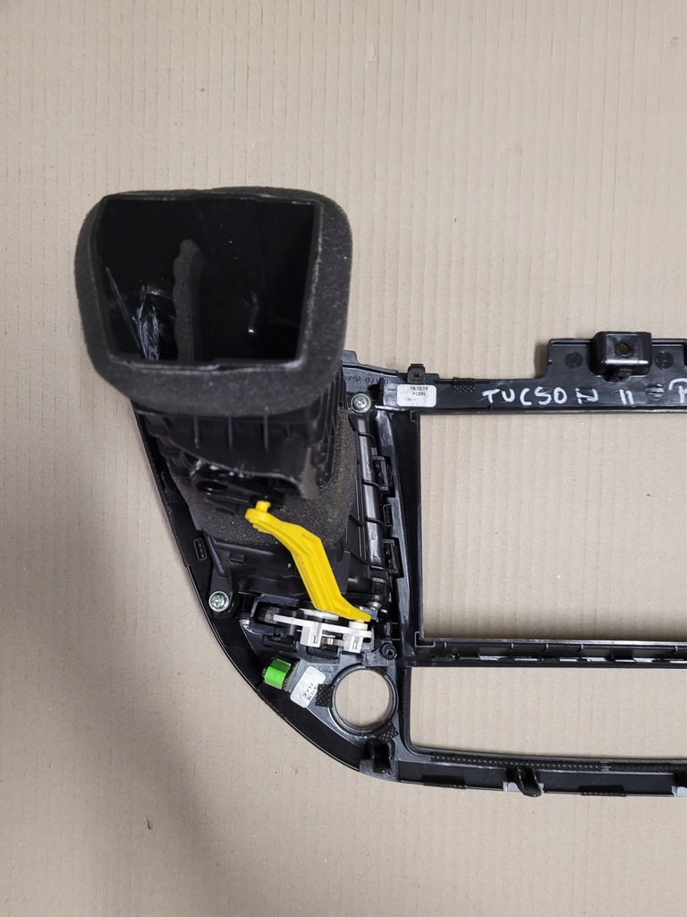 фото №6, Hyundai tucson ii рамка радио обдув