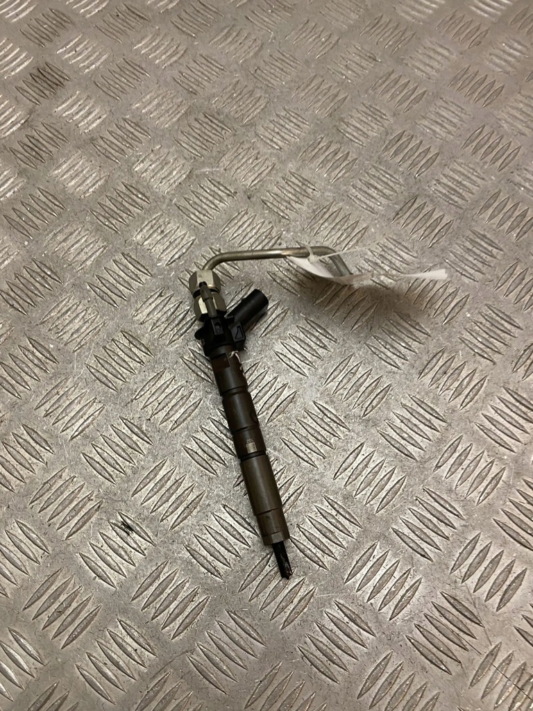 фото №8, Bmw 7 g11 g12 2017 форсунка пального 0445118