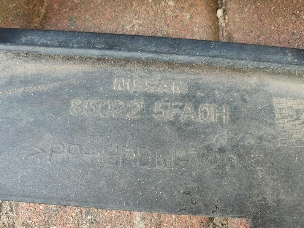 Бампер задний nissan micra k14 4pdc szary металлик в Украине