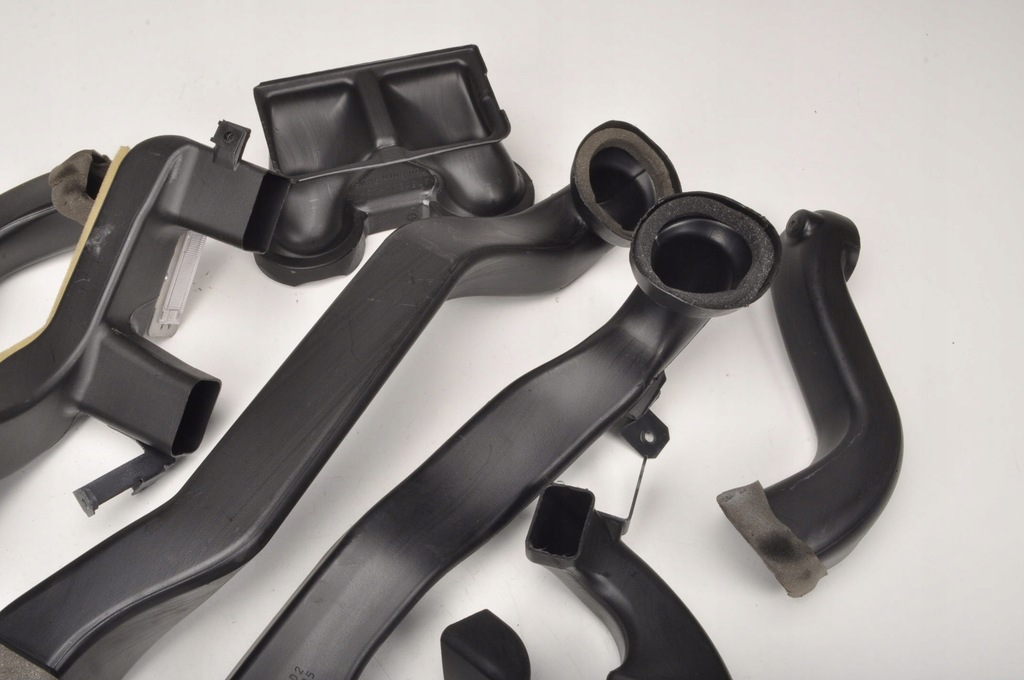 фото №3, Ferrari california f148 труба отопителя салона